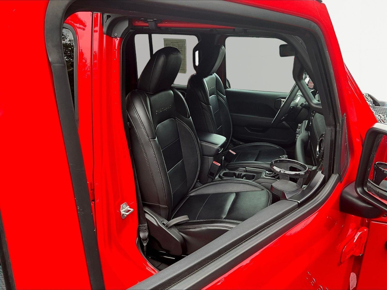 Used 2023 Jeep Gladiator Overland w/ Cold Weather Group AWD/4WD image 30