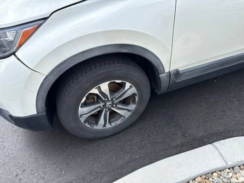 Used 2018 Honda CR-V LX image 12
