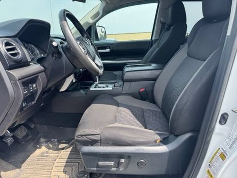 Used 2015 Toyota Tundra SR5 AWD/4WD image 11