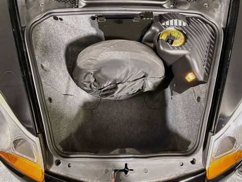 Used 1998 Porsche Boxster RWD image 23