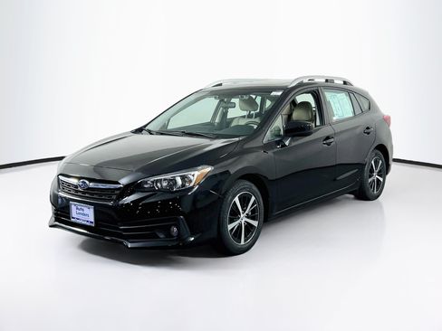 Used 2023 Subaru Impreza 2.0i Premium AWD/4WD image 1