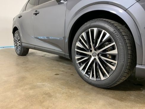 Used 2024 Lexus RX 350 Premium Plus w/ Convenience Package image 6