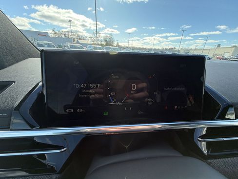 New 2026 GMC Sierra EV Elevation image 11