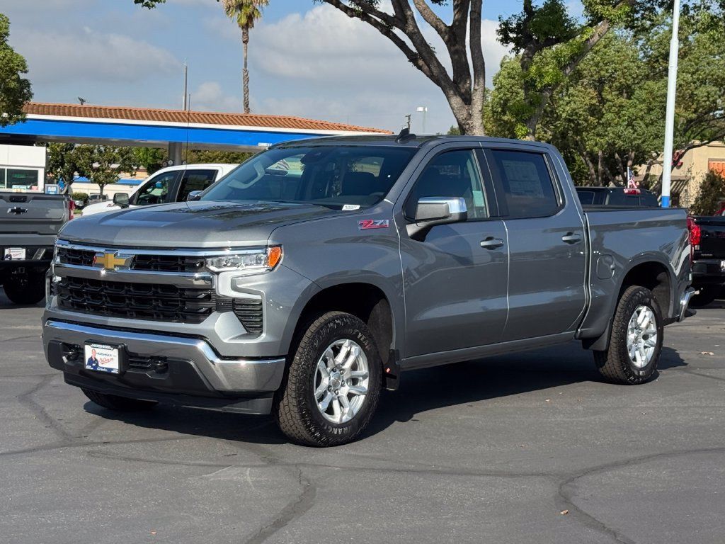 New 2026 Chevrolet Silverado 1500 LT AWD/4WD image 4