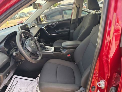 Used 2024 Toyota RAV4 LE FWD image 2
