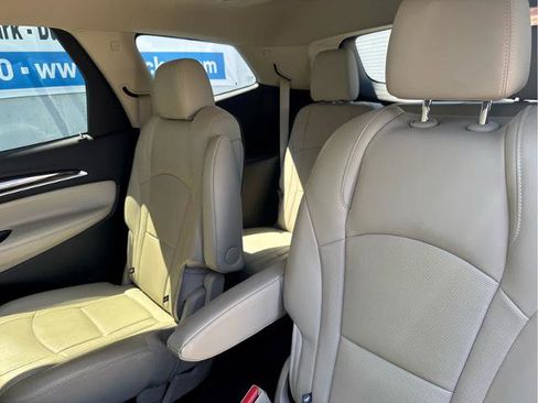Used 2021 Buick Enclave Essence w/ Sound and Sites Package FWD image 36