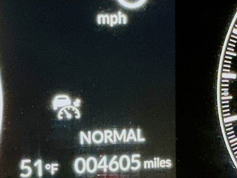 Used 2025 Honda Civic Sport image 19