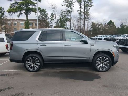 Used 2026 Chevrolet Tahoe High Country image 3