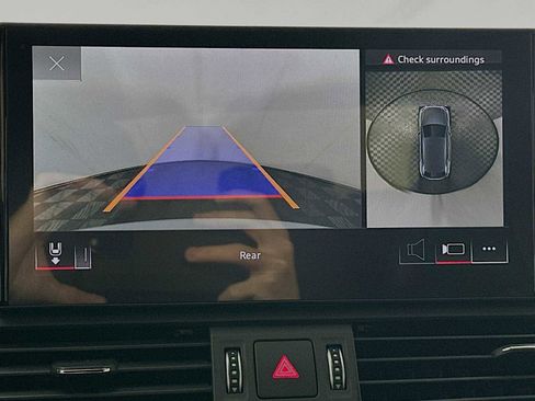 Certified 2025 Audi SQ5 Premium Plus w/ Premium Plus Package image 15