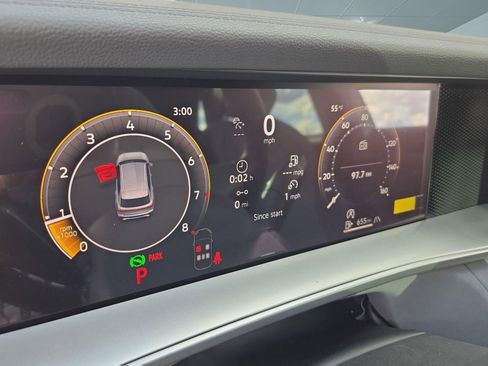 New 2026 Volkswagen Tiguan SE R-Line AWD/4WD image 17