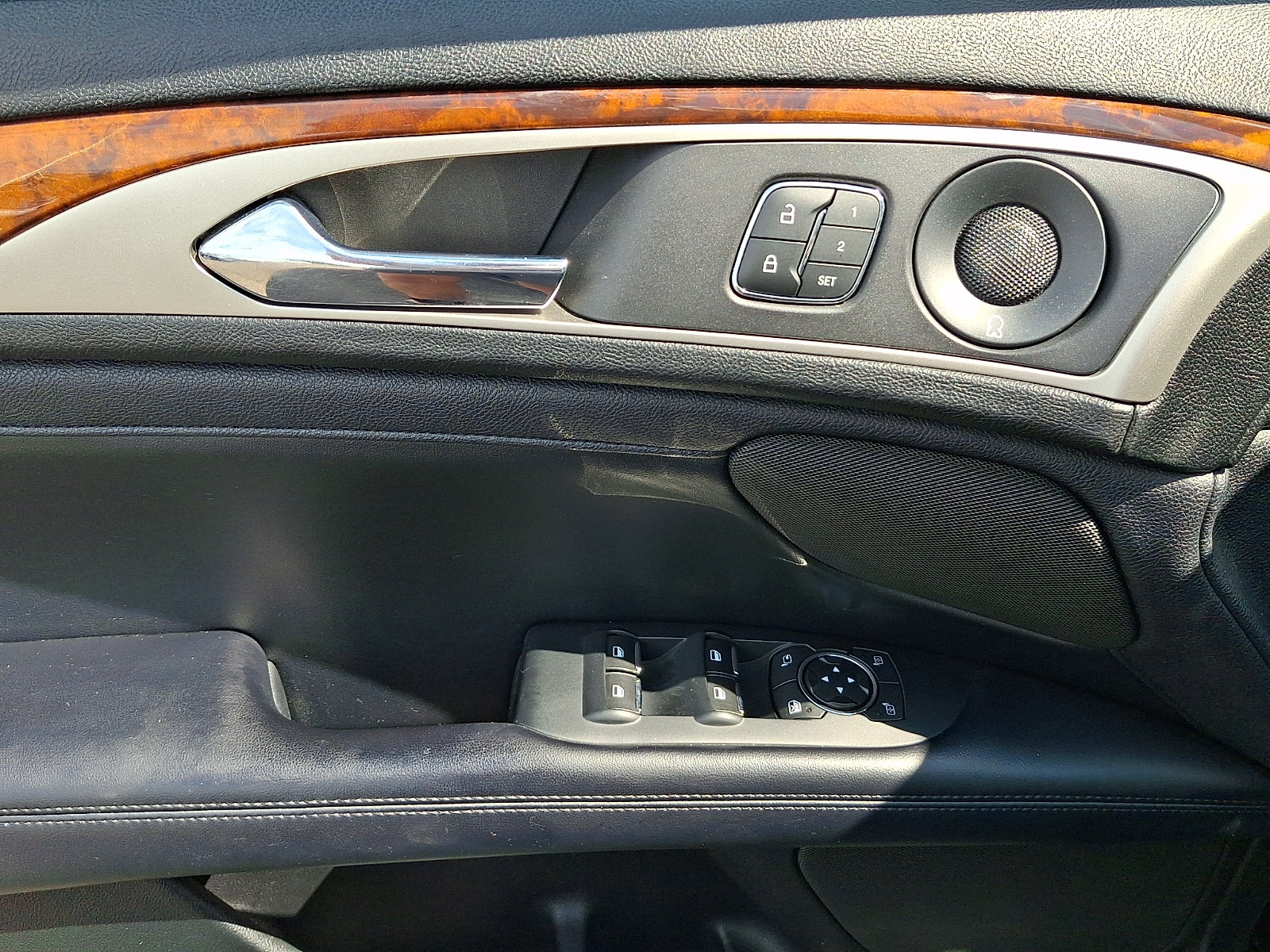 Used 2019 Lincoln MKZ Reserve AWD/4WD image 13