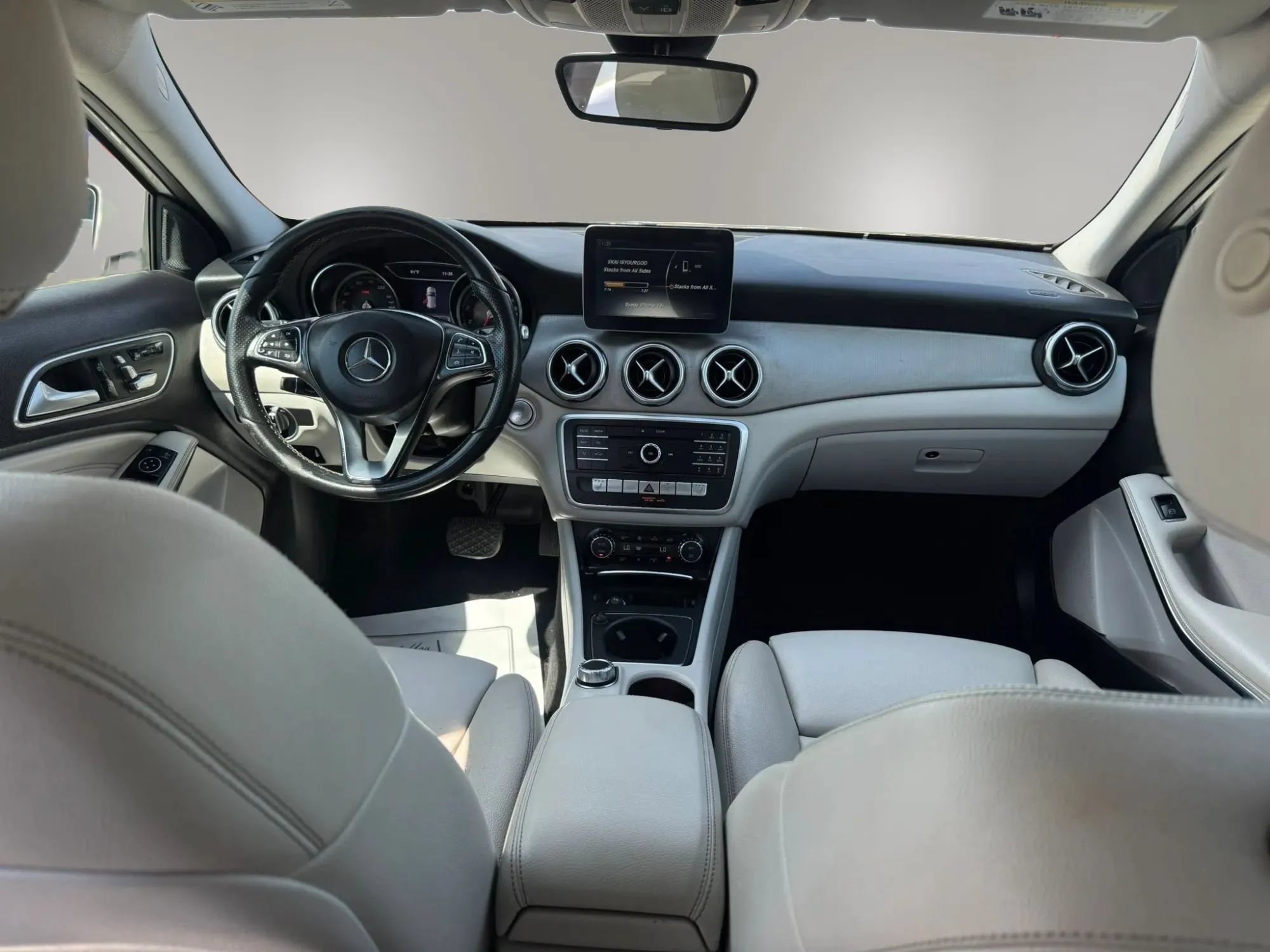 Used 2018 Mercedes-Benz GLA 250 w/ Premium Package image 17