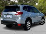 Used 2021 Subaru Forester Premium image 5