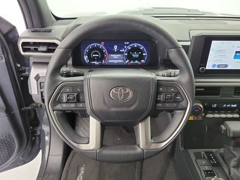 Used 2025 Toyota 4Runner TRD Sport RWD image 20