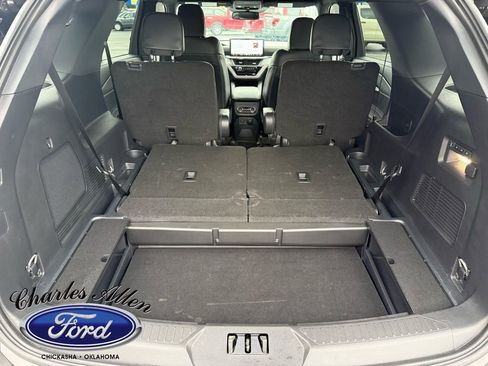 Used 2025 Ford Explorer ST w/ Sun And Sound Package AWD/4WD image 20
