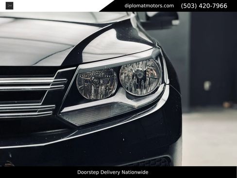 Used 2014 Volkswagen Tiguan S FWD image 12