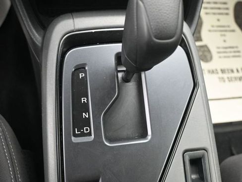 Used 2024 Subaru Crosstrek 2.0i image 12