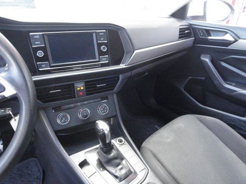 Used 2019 Volkswagen Jetta S w/ Driver Assistance Package image 7