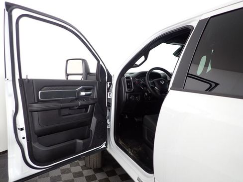 New 2026 RAM 3500 Big Horn image 23