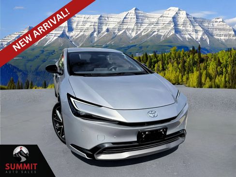 Used 2024 Toyota Prius XLE AWD/4WD image 1