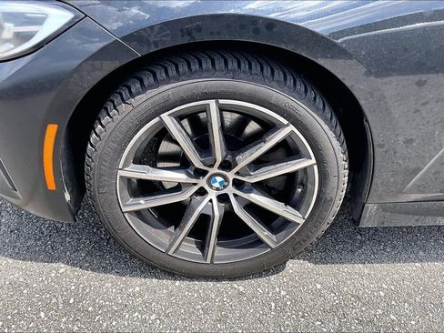 Used 2022 BMW 330i xDrive Sedan w/ Convenience Package AWD/4WD image 11