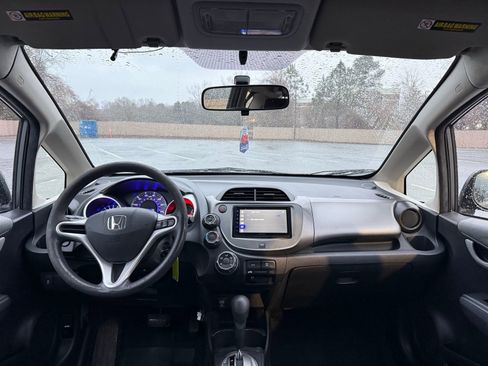Used 2013 Honda Fit image 19