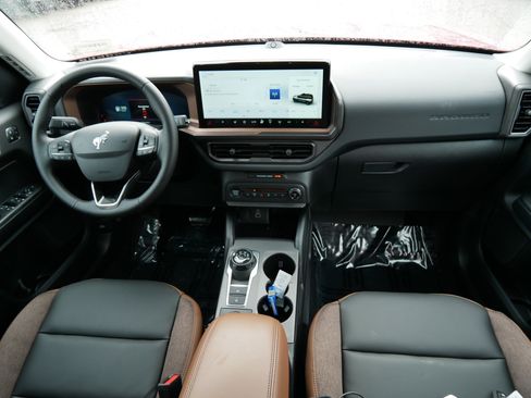 Used 2025 Ford Bronco Sport Outer Banks w/ Outer Banks Tech Package+ image 10