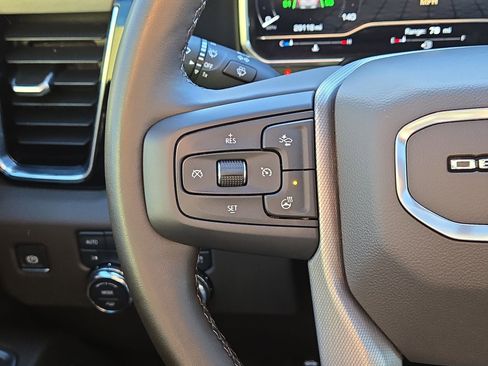 Used 2024 GMC Sierra 2500 Denali w/ Technology Package image 21