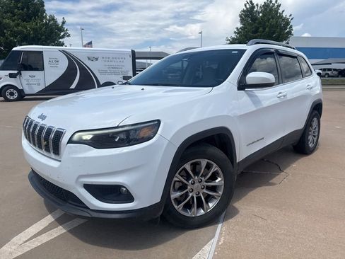 Used 2021 Jeep Cherokee Latitude Lux w/ Comfort/Convenience Group FWD image 1