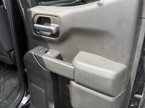 Used 2019 Chevrolet Silverado 1500 LT w/ All-Star Edition AWD/4WD image 13