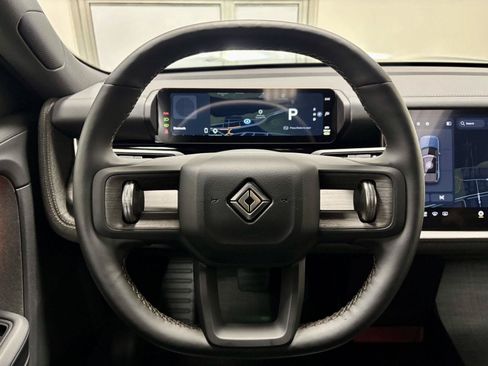 Used 2027 Rivian R2 Performance Dual AWD/4WD image 23