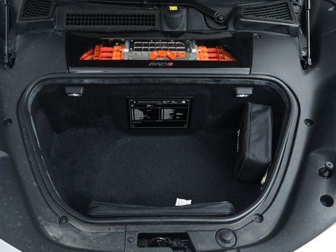 Certified 2024 Ferrari SF90 Spider AWD/4WD image 54
