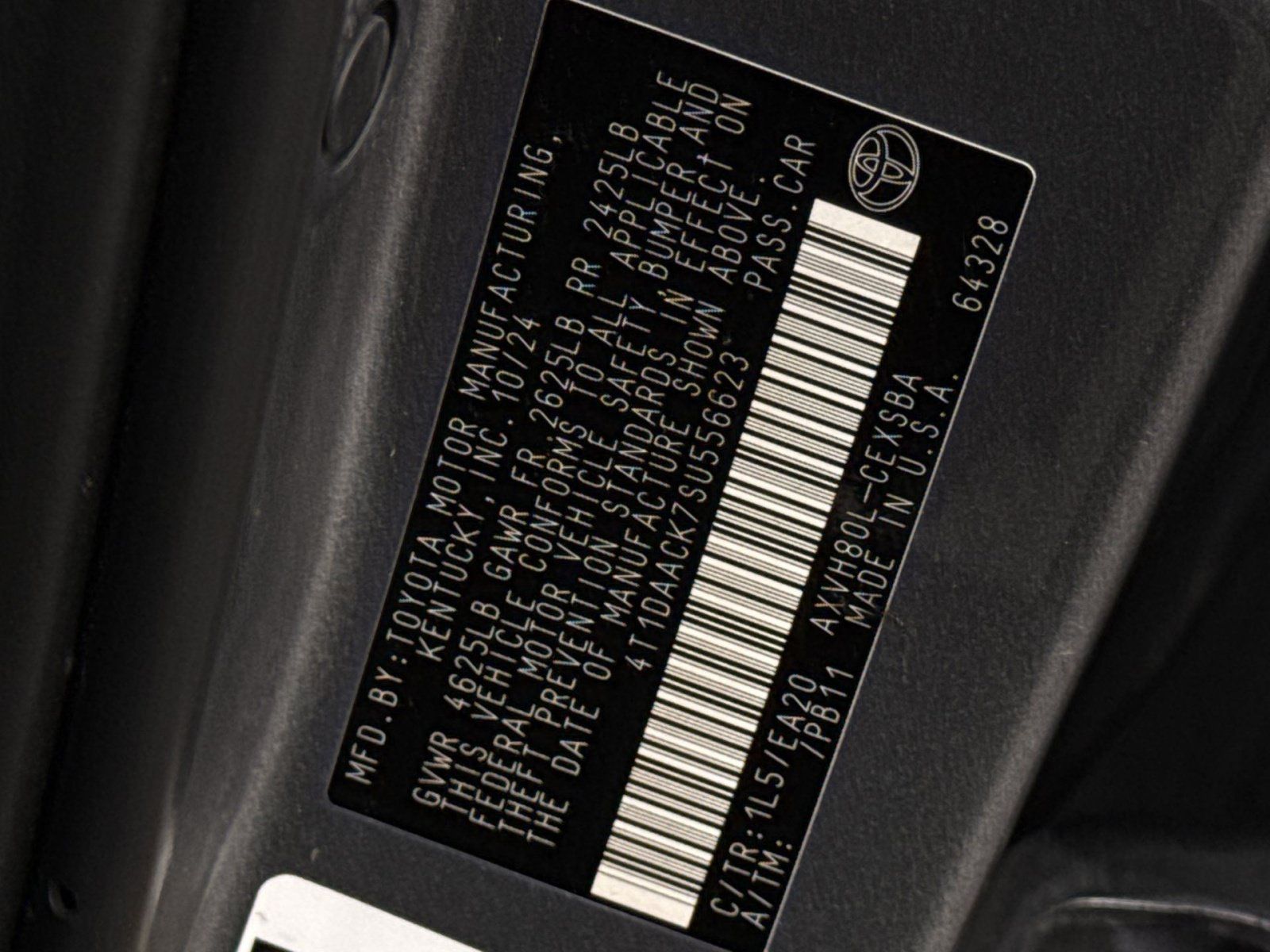 Used 2025 Toyota Camry SE FWD image 28