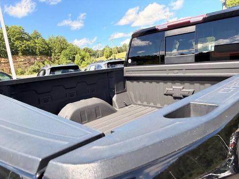 Used 2019 Chevrolet Silverado 1500 RST w/ All-Star Edition AWD/4WD image 10