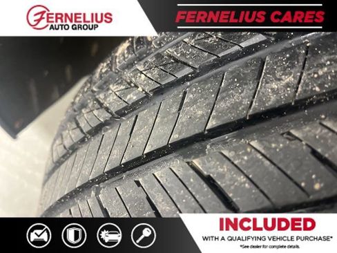 Used 2021 Chevrolet Equinox LT image 50