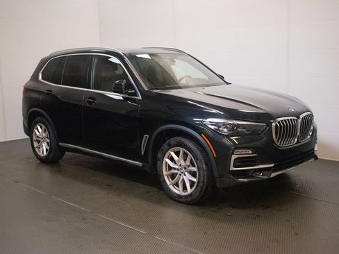 Used 2021 BMW X5 xDrive40i w/ Premium Package AWD/4WD image 1