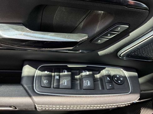Certified 2022 RAM 1500 Limited AWD/4WD image 15