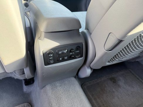 Used 2004 Chevrolet Malibu LT w/ Preferred Equipment Group FWD image 19