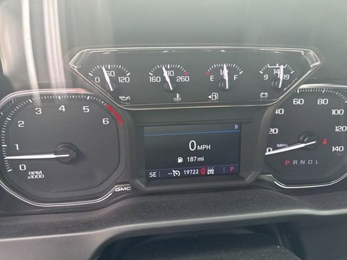 Used 2022 GMC Sierra 2500 SLE w/ SLE Value Package; AWD/4WD image 7