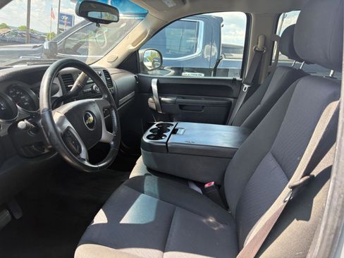 Used 2013 Chevrolet Silverado 1500 LT RWD image 16