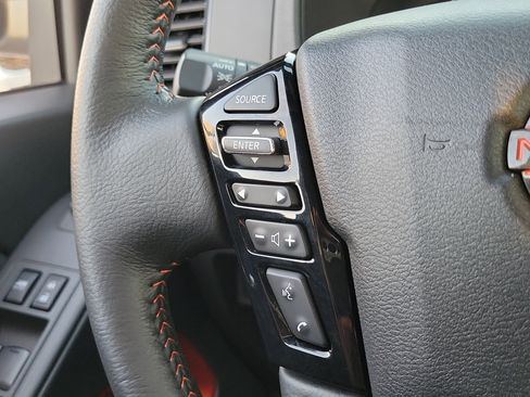 Used 2024 Nissan Frontier Pro-X w/ Technology Package image 24