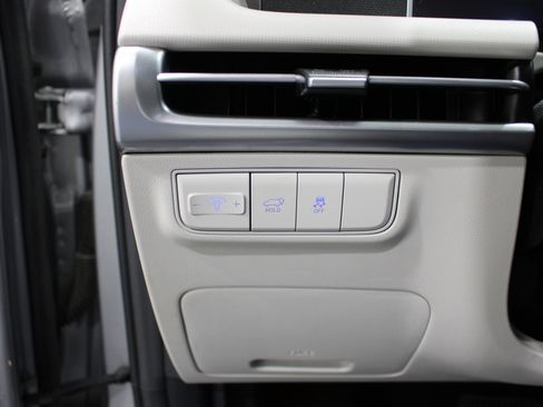 Used 2025 Hyundai Tucson SEL FWD image 7