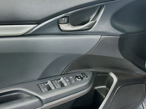 Used 2020 Honda Civic Sport image 15