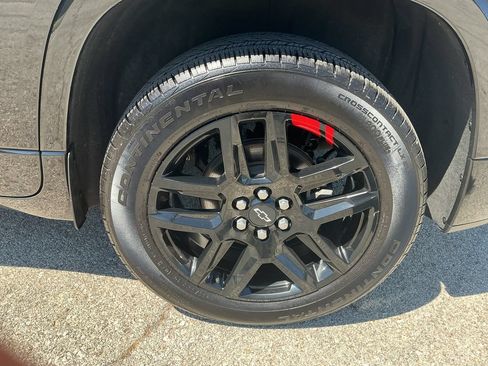 Used 2022 Chevrolet Traverse Premier w/ Redline Edition AWD/4WD image 10