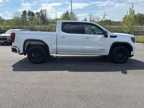 Used 2023 GMC Sierra 1500 Elevation AWD/4WD image 6