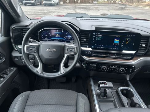 Used 2023 Chevrolet Silverado 1500 LT Trail Boss w/ Protection Package image 17