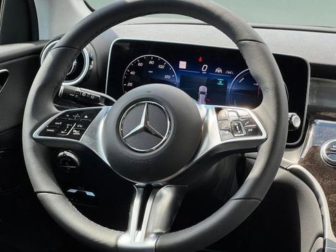 Certified 2025 Mercedes-Benz GLC 350e 4MATIC image 13