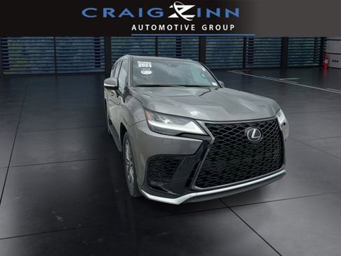 Used 2024 Lexus LX 600 F Sport image 2