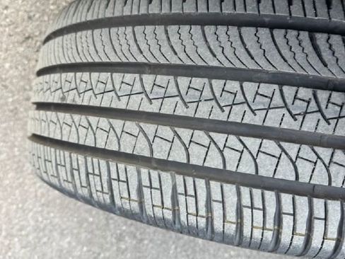 Used 2022 Ford Explorer Platinum w/ Technology Package image 24