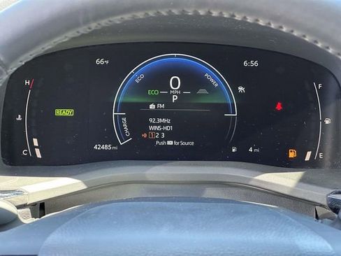 Used 2025 Toyota Camry LE w/ Convenience Package FWD image 29
